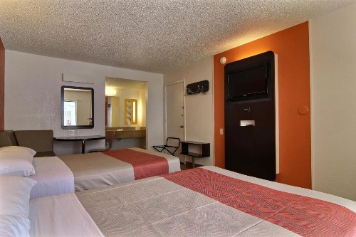 Motel 6-Albuquerque NM - Coors Road - image 25