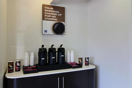Motel 6-Albuquerque NM - Coors Road - image 38