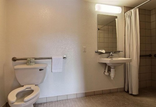 Motel 6-Albuquerque NM - Coors Road - image 40