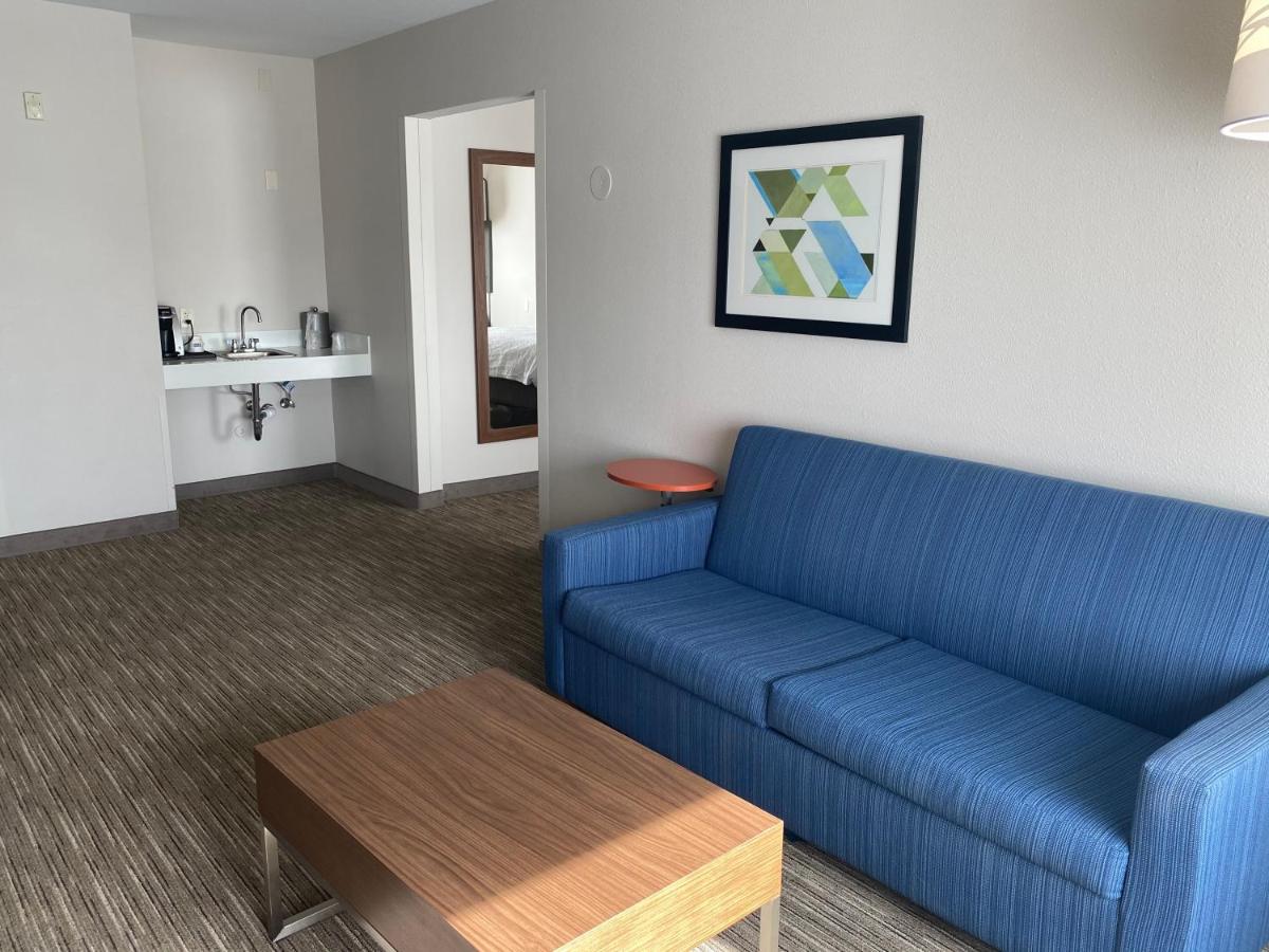 Holiday Inn Express Hotel & Suites Albuquerque Historic Old Town an IHG Hotel - image 7