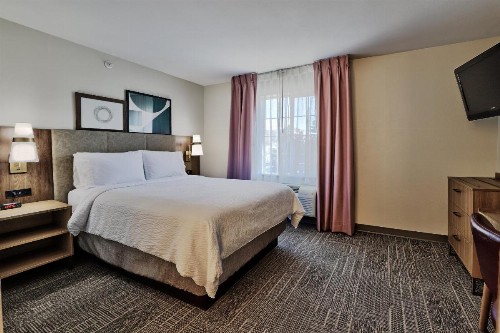 Staybridge Suites - Albuquerque Airport an IHG Hotel - image 13