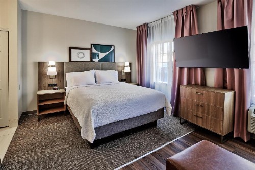 Staybridge Suites - Albuquerque Airport an IHG Hotel - image 37