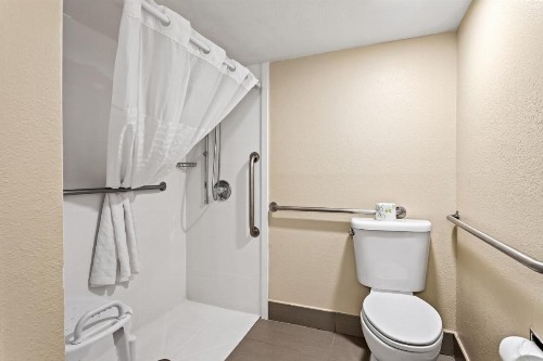 Comfort Inn & Suites Albuquerque Downtown - image 26