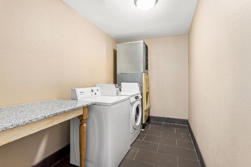 Comfort Inn & Suites Albuquerque Downtown - image 32