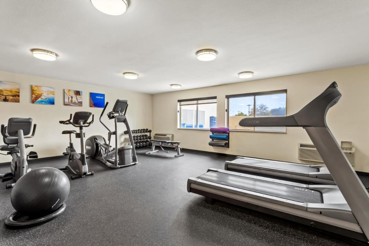Comfort Inn & Suites Albuquerque Downtown - image 5