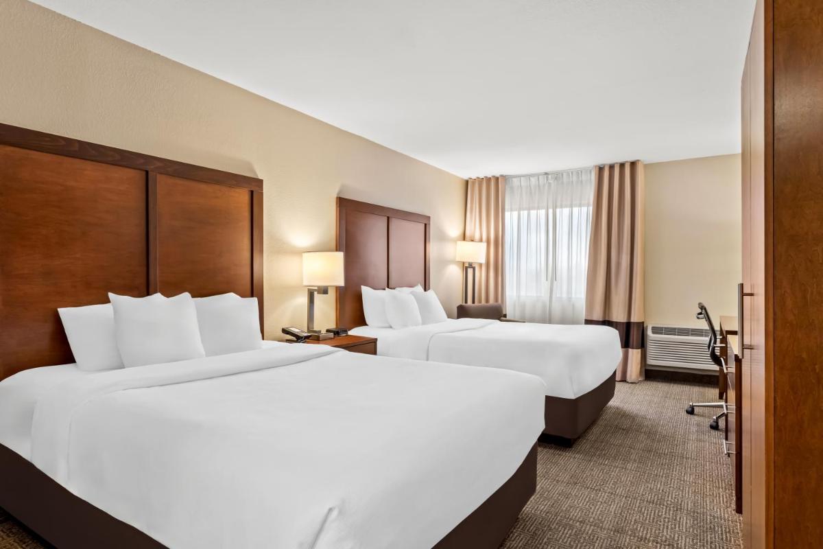 Comfort Inn & Suites Albuquerque Downtown - image 6