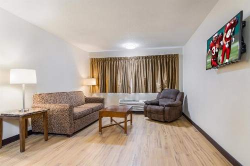 Red Roof Inn Albuquerque - Midtown - image 27