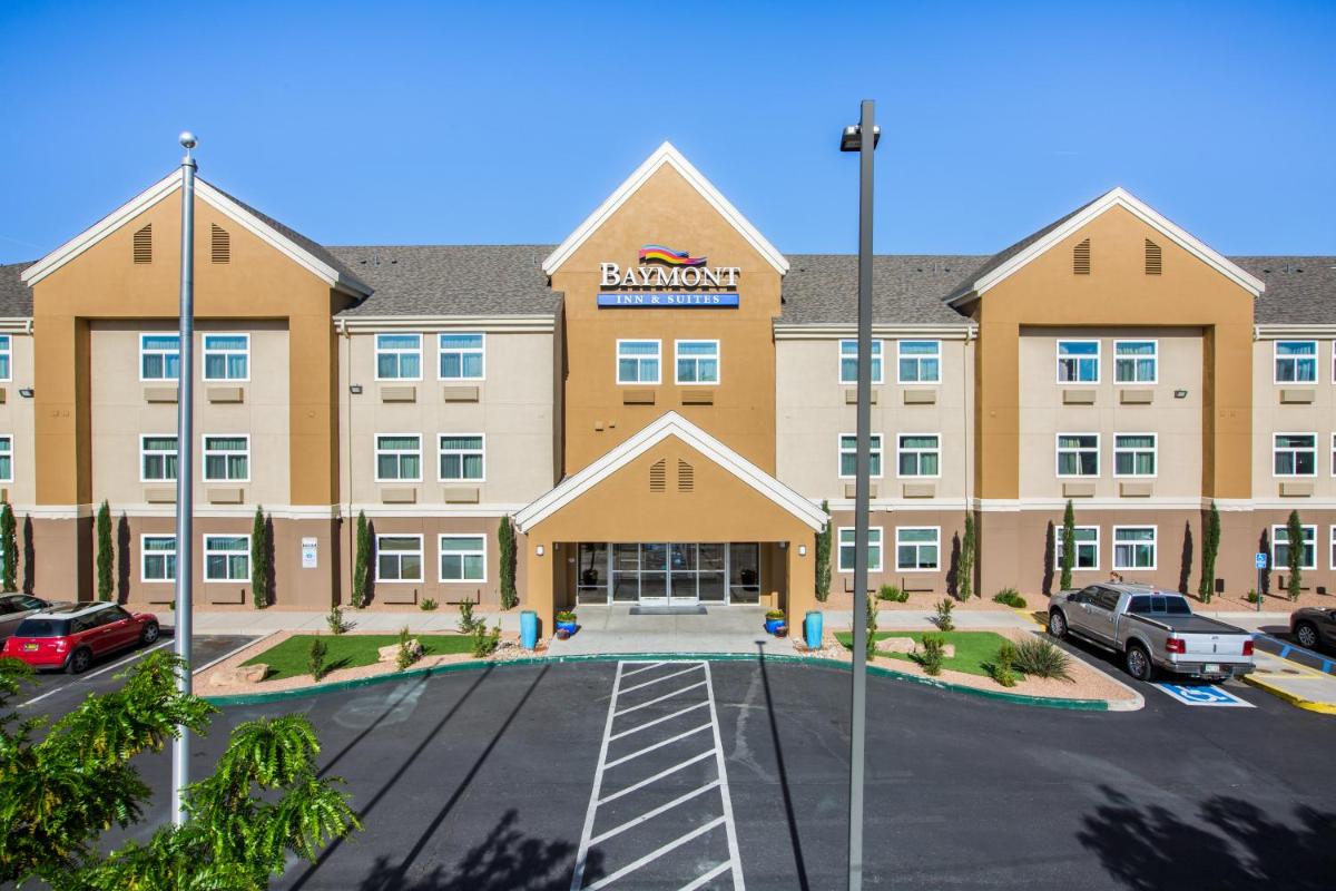 Baymont by Wyndham Albuquerque Airport - main image
