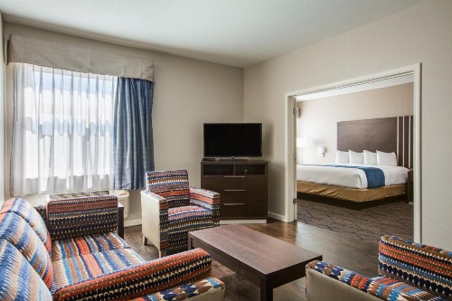 Baymont by Wyndham Albuquerque Airport - image 25