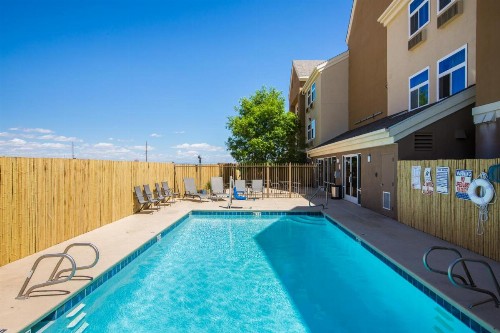 Baymont by Wyndham Albuquerque Airport - image 29
