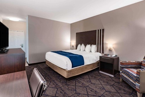 Baymont by Wyndham Albuquerque Airport - image 39