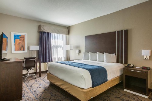 Baymont by Wyndham Albuquerque Airport - image 41