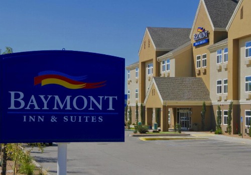 Baymont by Wyndham Albuquerque Airport - image 42