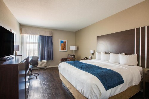 Baymont by Wyndham Albuquerque Airport - image 45