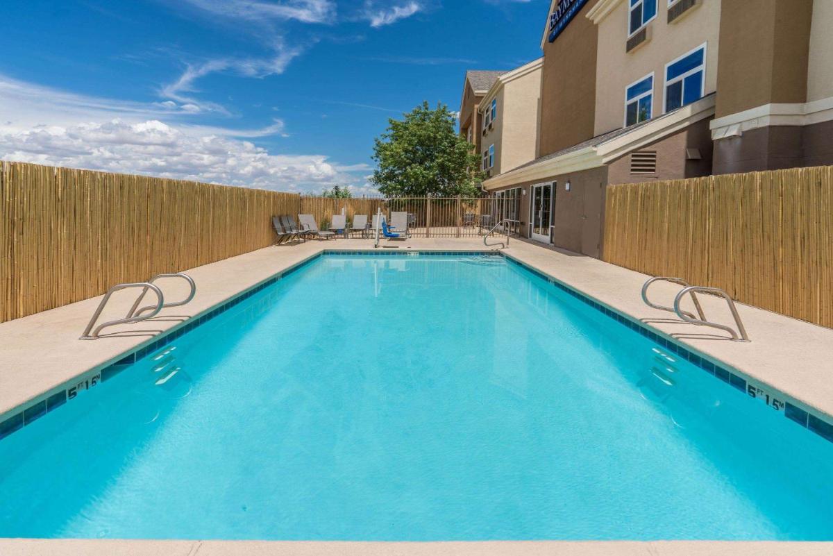Baymont by Wyndham Albuquerque Airport - image 6