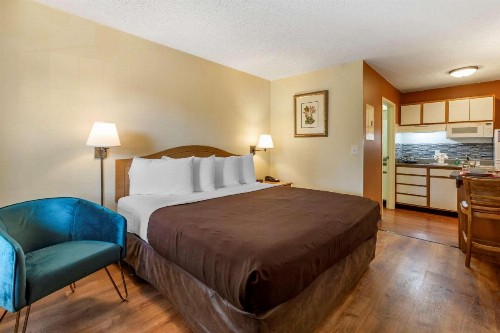 Suburban Extended Stay Albuquerque - image 17