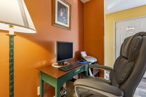 Suburban Extended Stay Albuquerque - image 30