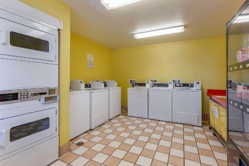 Suburban Extended Stay Albuquerque - image 31