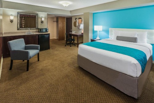Howard Johnson by Wyndham Albuquerque Midtown - image 36