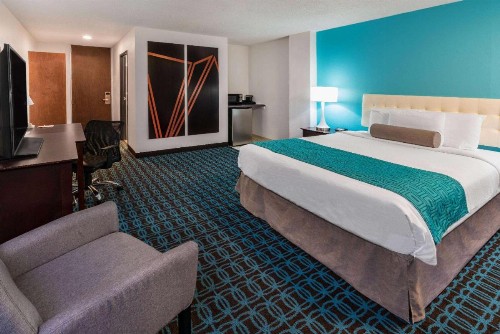 Howard Johnson by Wyndham Albuquerque Midtown - image 42