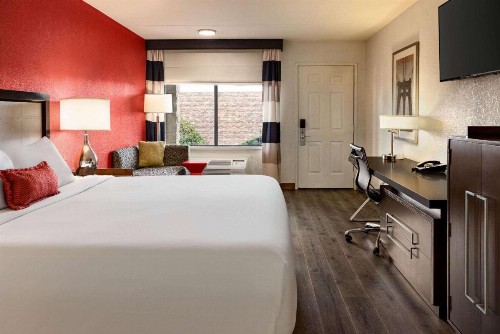 Ramada by Wyndham Albuquerque Airport - image 36