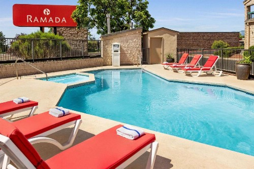 Ramada by Wyndham Albuquerque Airport - image 48