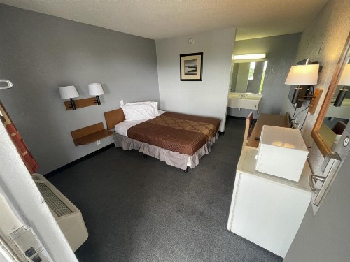 Extend-A-Suites Albuquerque West - image 32