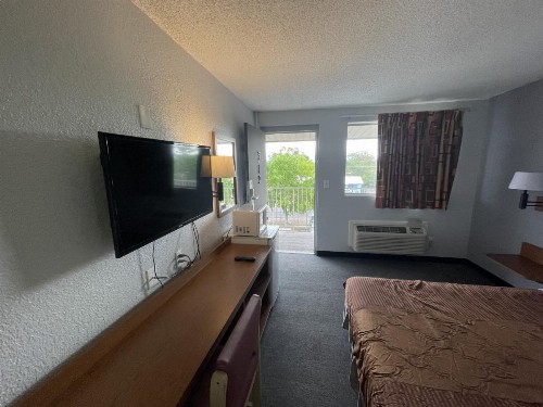 Extend-A-Suites Albuquerque West - image 35