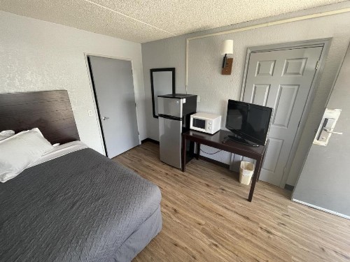 Extend-A-Suites Albuquerque West - image 38