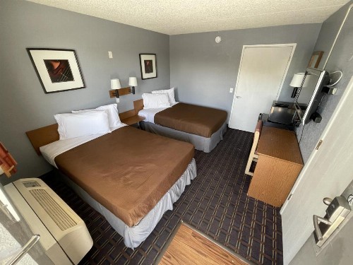 Extend-A-Suites Albuquerque West - image 46