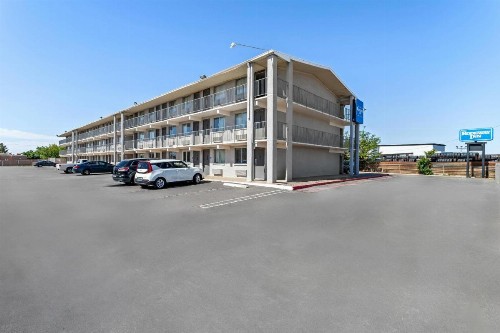 Extend-A-Suites Albuquerque West - image 5
