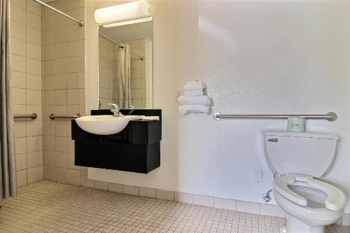 Motel 6-Albuquerque NM - Midtown - image 32