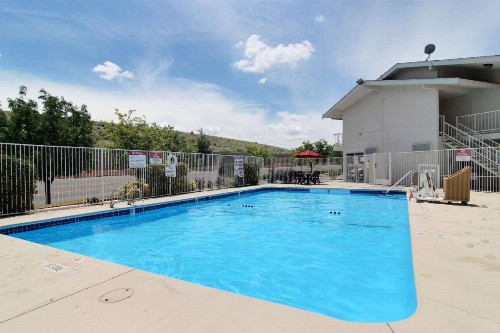 Motel 6-Albuquerque NM - Midtown - image 4