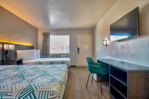 Motel 6-Albuquerque NM - Carlisle - image 23