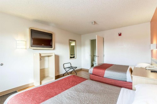 Motel 6-Albuquerque NM - South - Airport - image 17