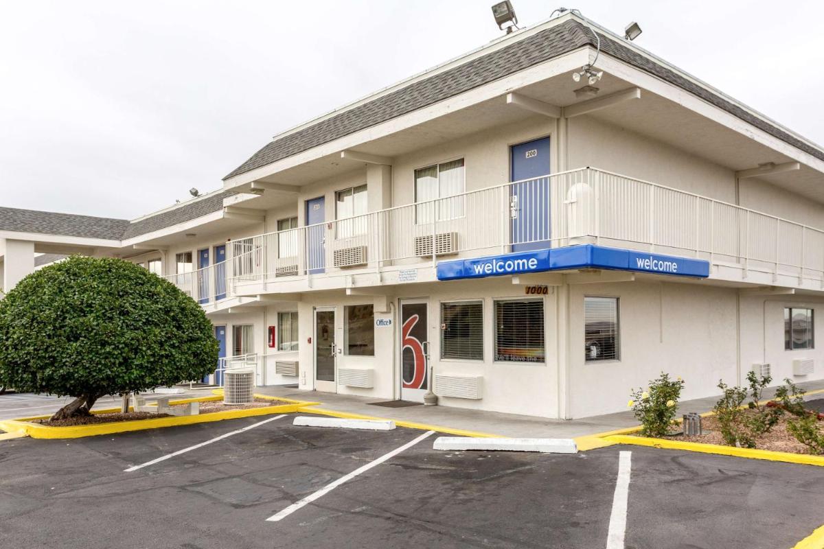 Motel 6-Albuquerque NM - South - Airport - image 2