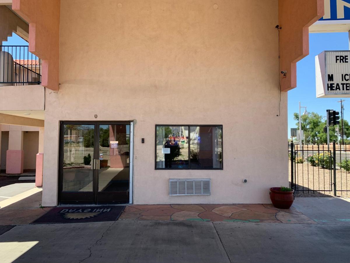 Luxury Inn - image 6