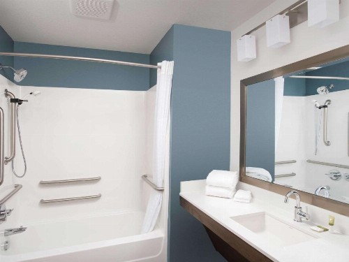 WoodSpring Suites Albuquerque - image 20