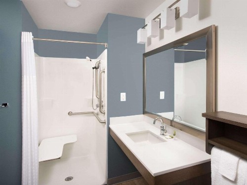 WoodSpring Suites Albuquerque - image 5