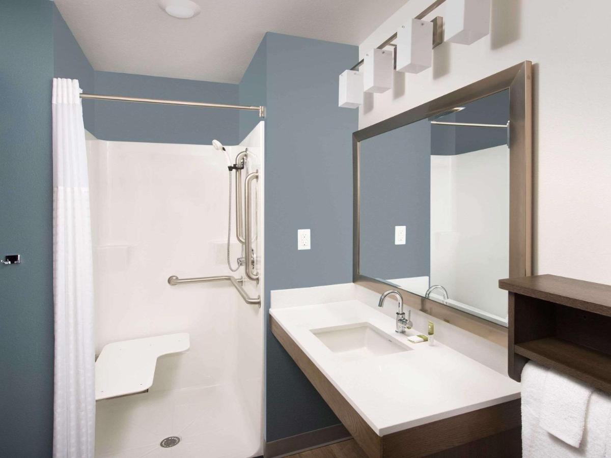 WoodSpring Suites Albuquerque - image 5