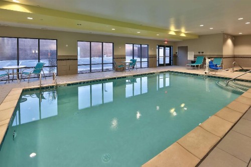 Hampton Inn & Suites Albuquerque Airport - image 18