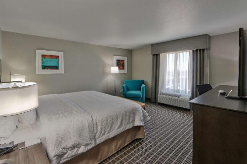 Hampton Inn & Suites Albuquerque Airport - image 35