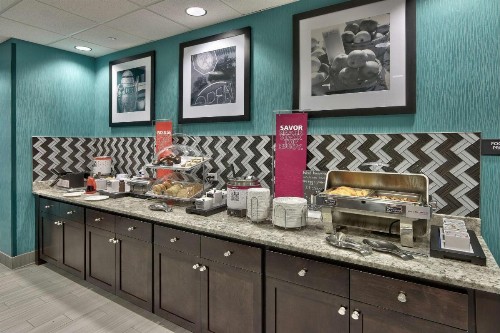 Hampton Inn & Suites Albuquerque Airport - image 43