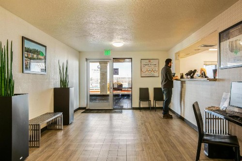 Siegel Select Albuquerque - image 11
