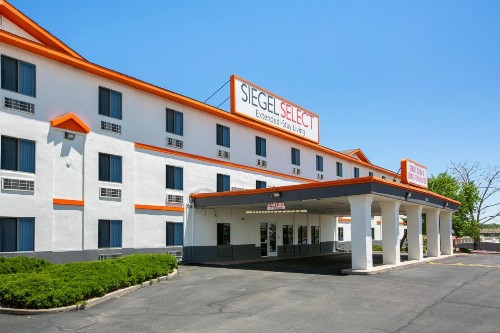 Siegel Select Albuquerque - image 7