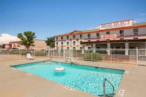 Siegel Select Albuquerque - image 8