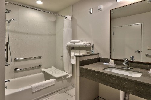 Fairfield Inn & Suites by Marriott Albuquerque North - image 8