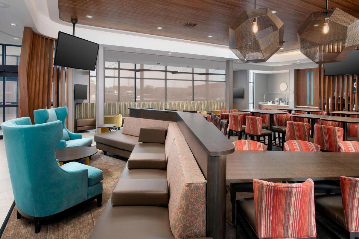 SpringHill Suites by Marriott Albuquerque North/Journal Center - image 5
