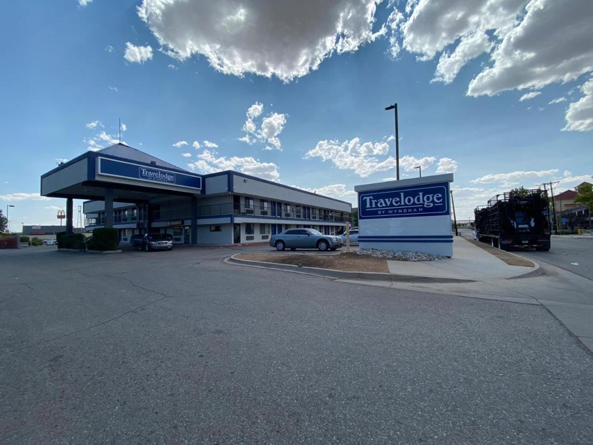 Travelodge by Wyndham Albuquerque West - main image