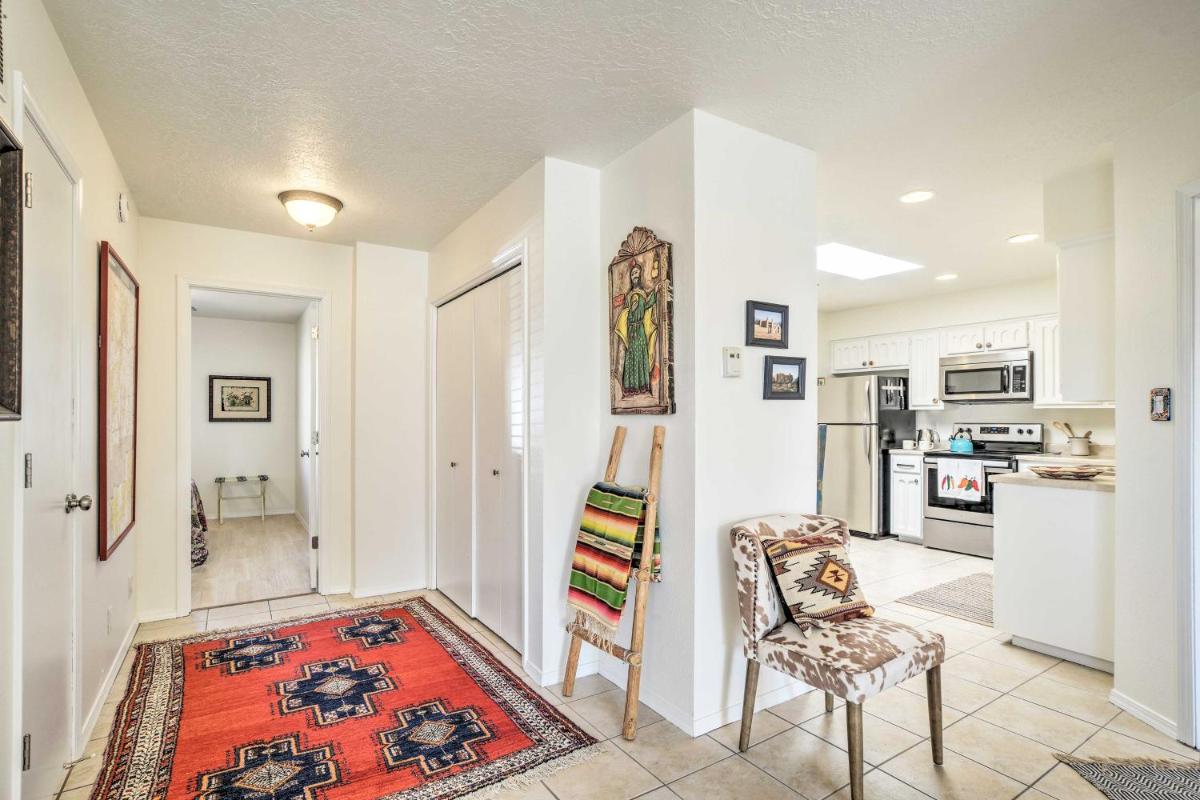 Albuquerque Townhome with Patio and Mountain Views! - image 6